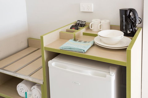 Nightcap At Emerald Star Hotel - New Castle Holiday 34