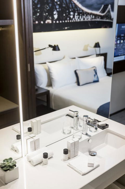 Hyatt Regency Brisbane - New Castle Holiday 7
