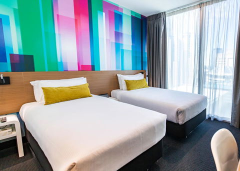 Ibis Styles Brisbane Elizabeth Street - New Castle Holiday 1