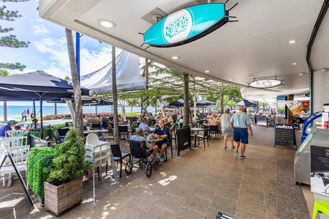 Sunset Retreat Mooloolaba - New Castle Holiday 42