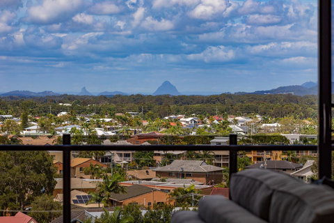 Sunset Retreat Mooloolaba - New Castle Holiday 16