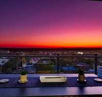 Sunset Retreat Mooloolaba - New Castle Holiday