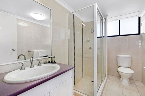 ULTIQA Beach Haven On Broadbeach - New Castle Holiday 43