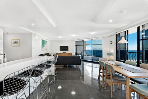 ULTIQA Beach Haven On Broadbeach - New Castle Holiday 10