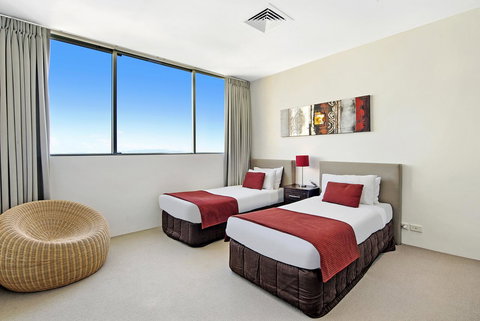ULTIQA Air On Broadbeach - New Castle Holiday 16