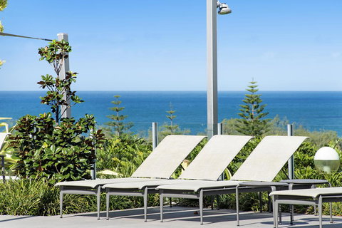 ULTIQA Air On Broadbeach - New Castle Holiday 7