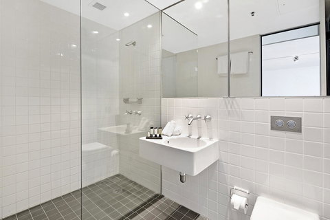 ULTIQA Air On Broadbeach - New Castle Holiday 31