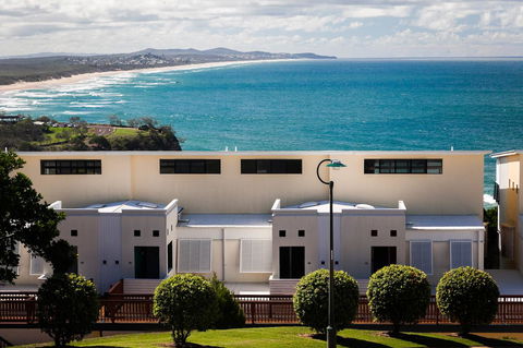 The Point Coolum - New Castle Holiday 42