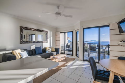 The Point Coolum - New Castle Holiday 33