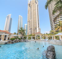 Towers of Chevron - Private Apartment - New Castle Holiday