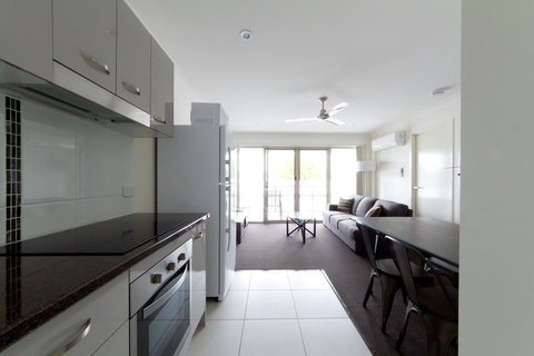 Rockhampton Serviced Apartments - New Castle Holiday 10