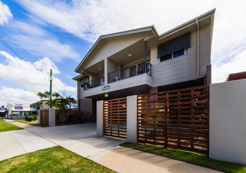 Rockhampton Serviced Apartments - New Castle Holiday 5