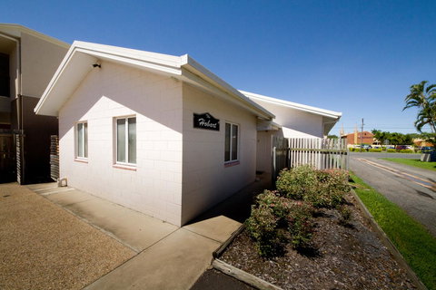 Rockhampton Serviced Apartments - New Castle Holiday 13