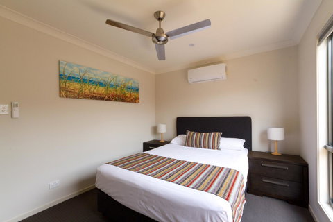 Rockhampton Serviced Apartments - New Castle Holiday 17