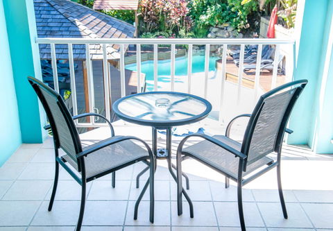 Le Cher Du Monde Adults Only - New Castle Holiday 28