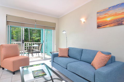 Le Cher Du Monde Adults Only - New Castle Holiday 26