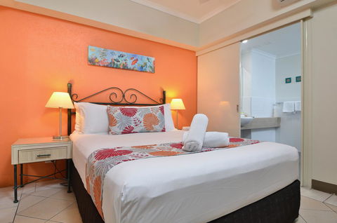 Le Cher Du Monde Adults Only - New Castle Holiday 5