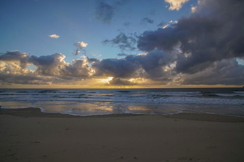 San Marino By The Sea Apartments - New Castle Holiday 32