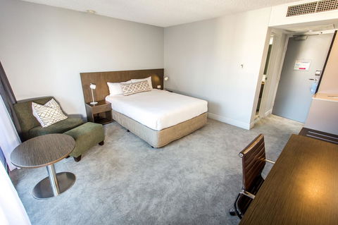 Mercure Brisbane Spring Hill - New Castle Holiday 22
