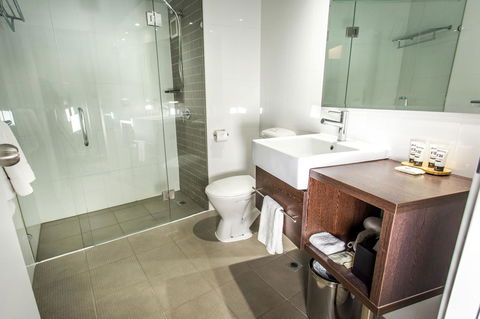 Mercure Brisbane Spring Hill - New Castle Holiday 19