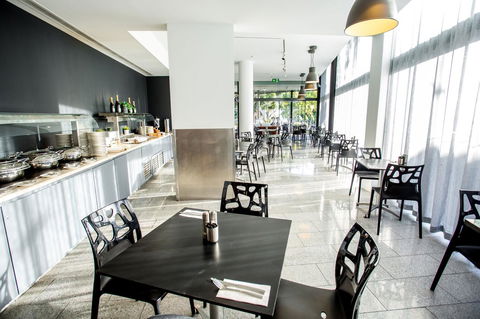 Mercure Brisbane Spring Hill - New Castle Holiday 29