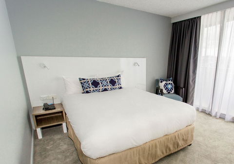 Mercure Brisbane Spring Hill - New Castle Holiday 43