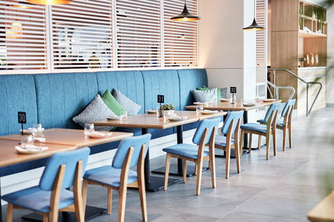 Novotel Cairns Oasis Resort - New Castle Holiday 7