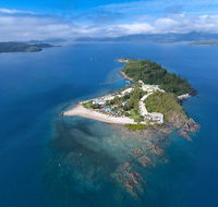 Daydream Island Resort - New Castle Holiday