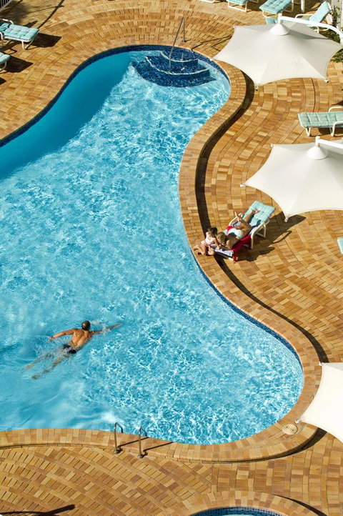 2nd Avenue Beachside Apartments - New Castle Holiday 4