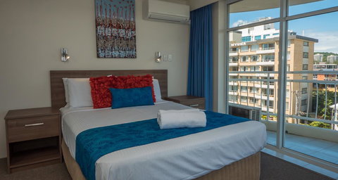 2nd Avenue Beachside Apartments - New Castle Holiday 9