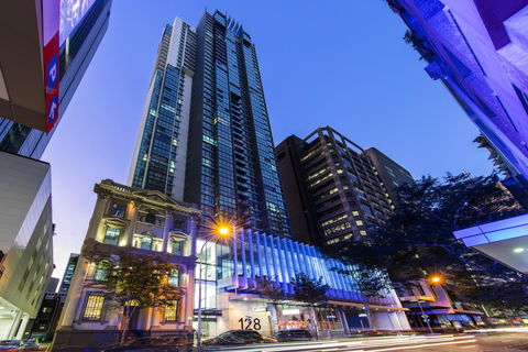 Oaks Brisbane On Charlotte Suites - New Castle Holiday 0