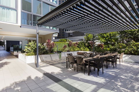 Oaks Brisbane On Charlotte Suites - New Castle Holiday 9