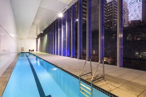 Oaks Brisbane On Charlotte Suites - New Castle Holiday 1