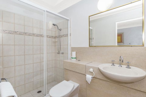 Comfort Inn North Brisbane - New Castle Holiday 2