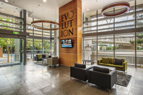 Evolution Apartments - New Castle Holiday 1