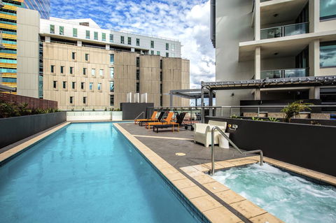 Evolution Apartments - New Castle Holiday 3