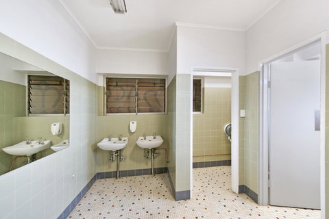 Palm Beach Hotel - New Castle Holiday 24