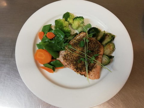 Burke & Wills Motor Inn - New Castle Holiday 10