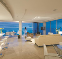 Oceans Mooloolaba - New Castle Holiday