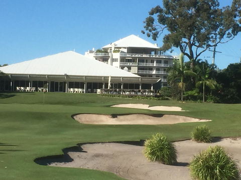 Fairways Golf & Beach Retreat Bribie Island - New Castle Holiday 5