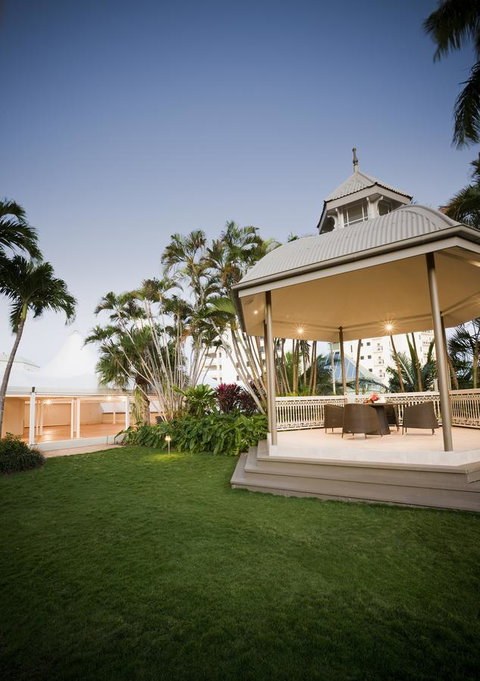 Pullman Cairns International - New Castle Holiday 25