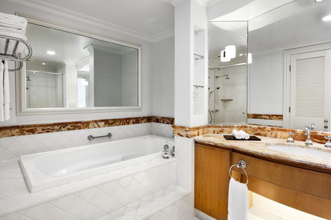 JW Marriott Gold Coast Resort & Spa - New Castle Holiday 22