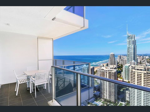 H Star Residences-- Paradise Stayz - New Castle Holiday 18