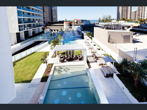 H Star Residences-- Paradise Stayz - New Castle Holiday 4