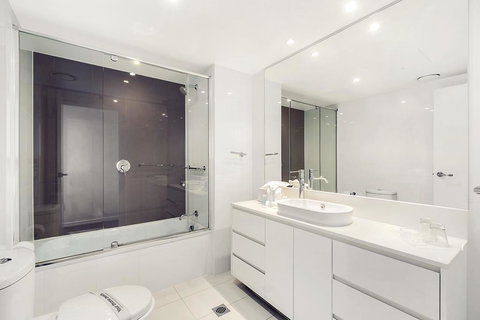 H Star Residences-- Paradise Stayz - New Castle Holiday 0