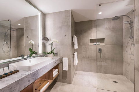 The Westin Brisbane - New Castle Holiday 29