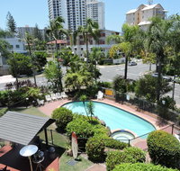 Grangewood Court Apartments - New Castle Holiday