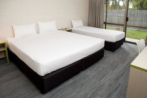 Kondari Hotel - New Castle Holiday 2