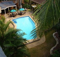 Noosa Yallambee Holiday Apartments - New Castle Holiday