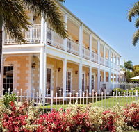 White Lace Motor Inn - New Castle Holiday